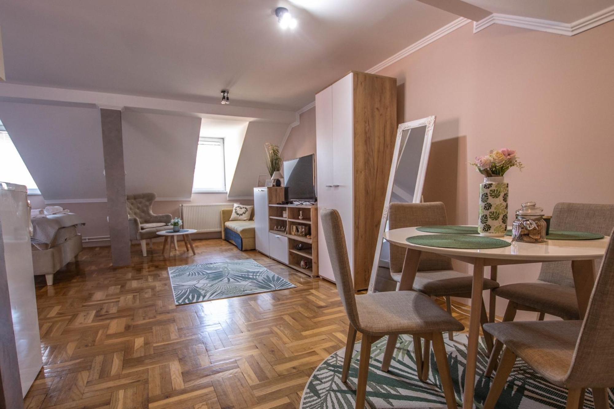 Garden Apartment Суботица Экстерьер фото